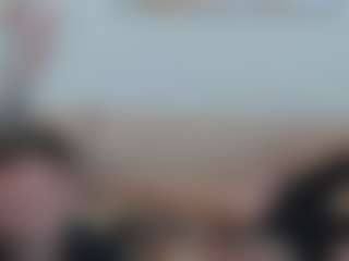 Live cam show with MarraVeil - Strip on CamwithHer