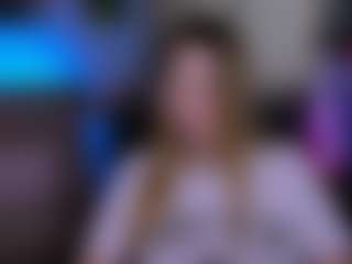 Live cam show with rose-veil - Blue Eyes on friskycurves.com