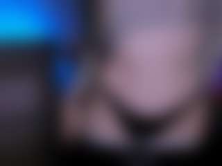 Live cam show with rose-veil - Sexy on EXY