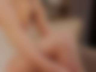 Show de cam en vivo con RubyyBrooks - Skinny White en Camsoda | switzerland
