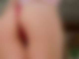 Live cam show with RubyyBrooks - Ass Clapping on Camsoda