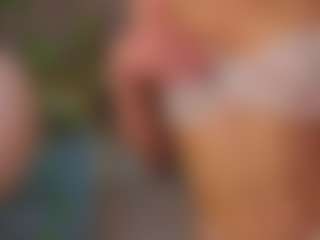 RubyyBrooks's Live Sex Cam Show