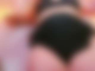 Live cam show with scarletrosse - Normal on Instabang