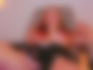 scarletrosse's Live Sex Cam Show