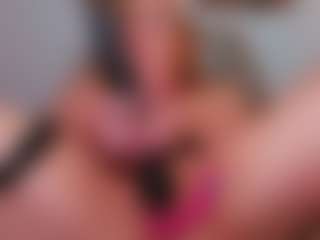 scarletrosse's Live Sex Cam Show