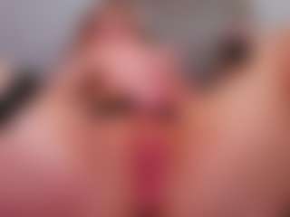 scarletrosse's Live Sex Cam Show