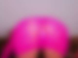Live cam show with scarletrosse - Sexy on xxxlivecams.org