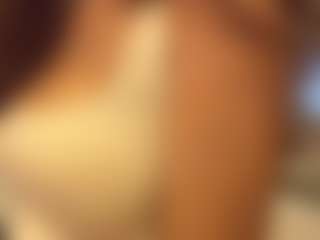 Live cam show with StellaSanipasi - Striptease on camwithhim.com