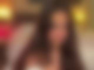 Live cam show with StellaSanipasi - Flashing on CamClone