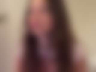 Live cam show with StellaSanipasi - Striptease on Camsoda