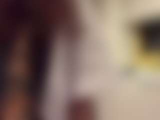 Live cam show with StellaSanipasi - Solo on Camsoda