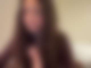 Live cam show with StellaSanipasi - Amateur Brown Hair on Cam Slut