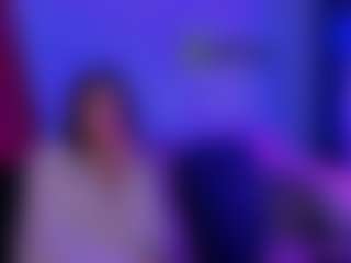 Live cam show with violettruee - New Brown Eyes on Camsoda