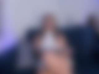 AbbiMendez5's Live Sex Cam Show