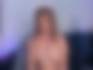 Live cam show with AbbiMendez5 - Blonde Hair on Stripli.com