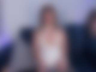 Live cam show with AbbiMendez5 - Brown Eyes Blonde Hair on sexylivex.com
