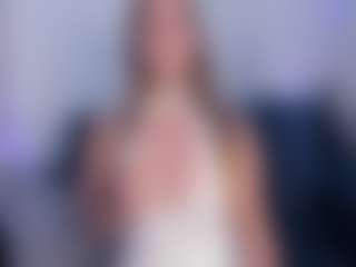 AbbiMendez5's Live Sex Cam Show