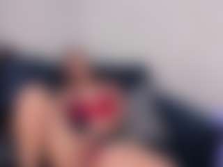 Live cam show with AbbiMendez5 - Blonde Hair HD on Dolls Live