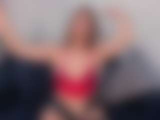 Live cam show with AbbiMendez5 - Skinny on slutload