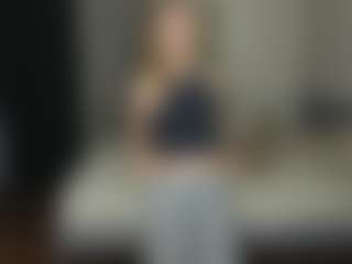 Live cam show with Amira - Blonde Hair College on Camsoda