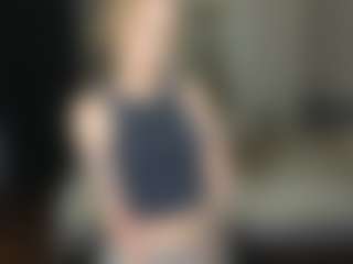 Amira's Live Sex Cam Show