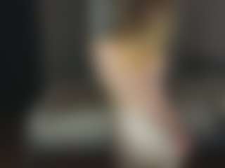 Amira's Live Sex Cam Show