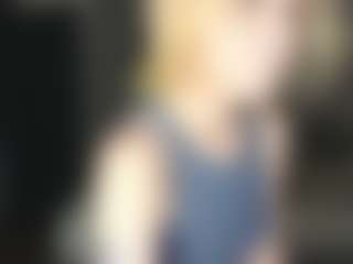 Amira's Live Sex Cam Show