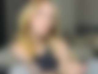 Amira's Live Sex Cam Show