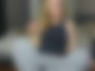 Amira's Live Sex Cam Show