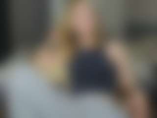 Amira's Live Sex Cam Show