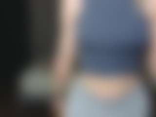 Amira's Live Sex Cam Show