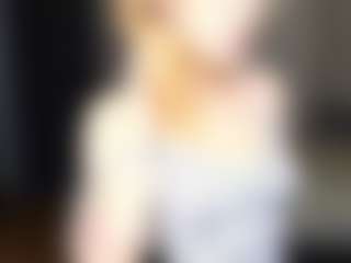Amira's Live Sex Cam Show