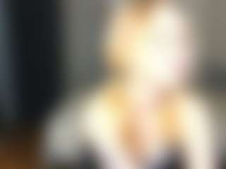 Amira's Live Sex Cam Show