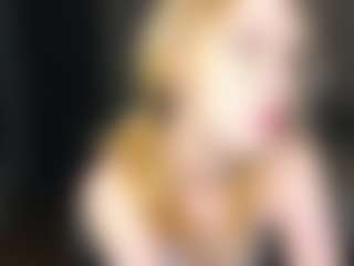 Amira's Live Sex Cam Show