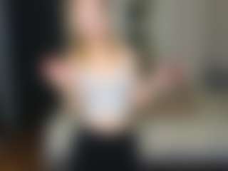 Amira's Live Sex Cam Show