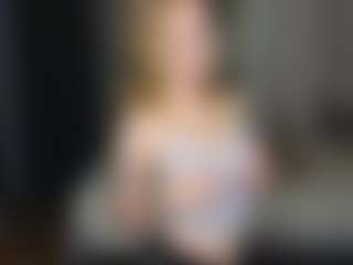 Amira's Live Sex Cam Show