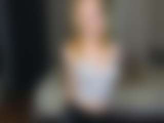 Amira's Live Sex Cam Show