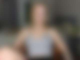 Amira's Live Sex Cam Show