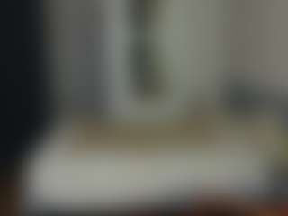 Amira's Live Sex Cam Show