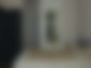 Amira's Live Sex Cam Show