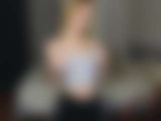 Amira's Live Sex Cam Show