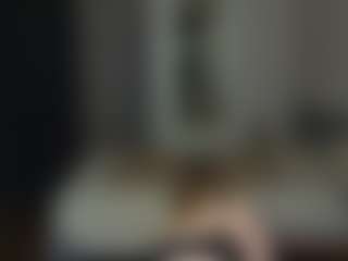 Amira's Live Sex Cam Show
