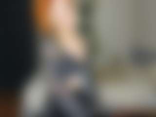 Amira's Live Sex Cam Show