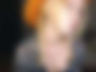 Amira's Live Sex Cam Show