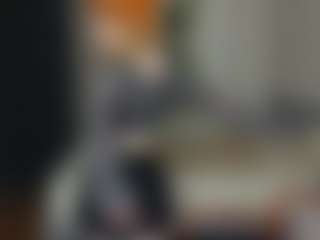 Amira's Live Sex Cam Show