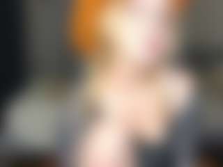 Amira's Live Sex Cam Show