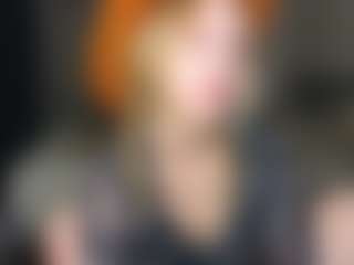 Amira's Live Sex Cam Show