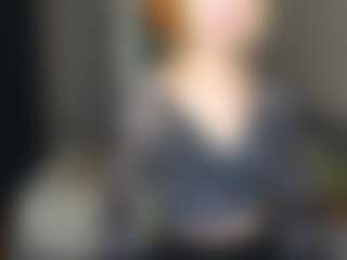 Amira's Live Sex Cam Show