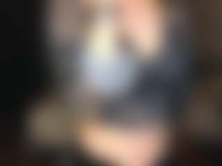 Amira's Live Sex Cam Show