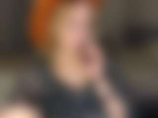 Amira's Live Sex Cam Show